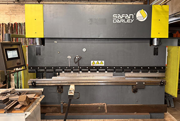 SAFAN DARLEY KANTBANK 150TON 3100MM